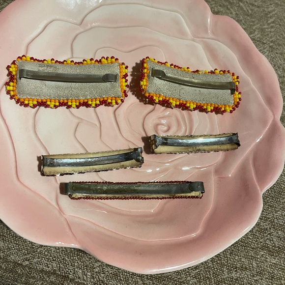 Native American beaded barrettes - Picture 3 of 4